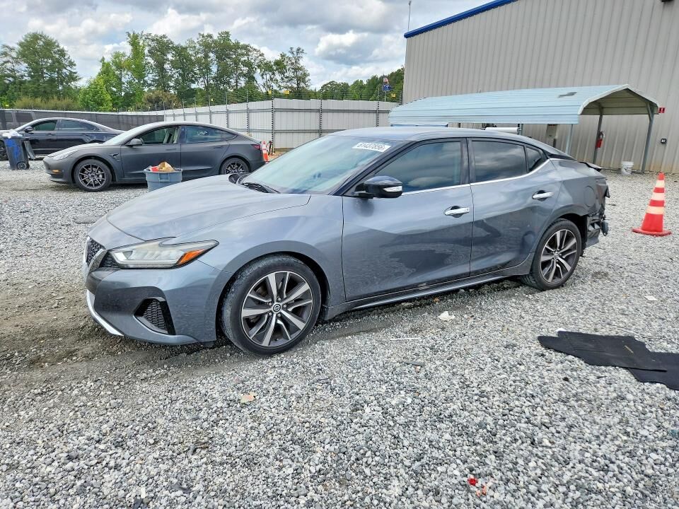 2019 NISSAN Maxima