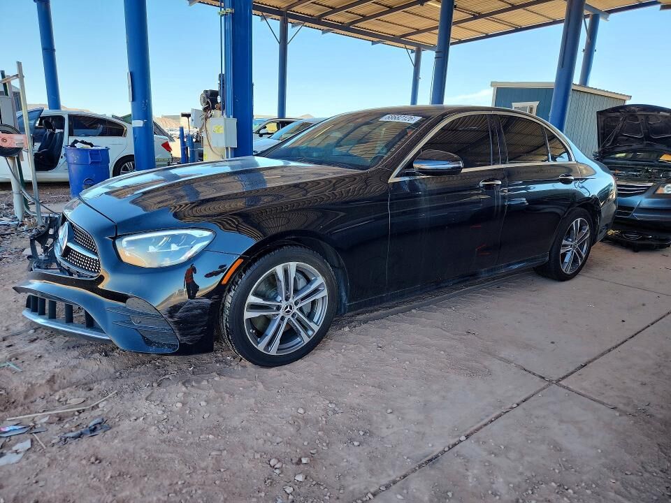 2022 MERCEDES-BENZ E-Class