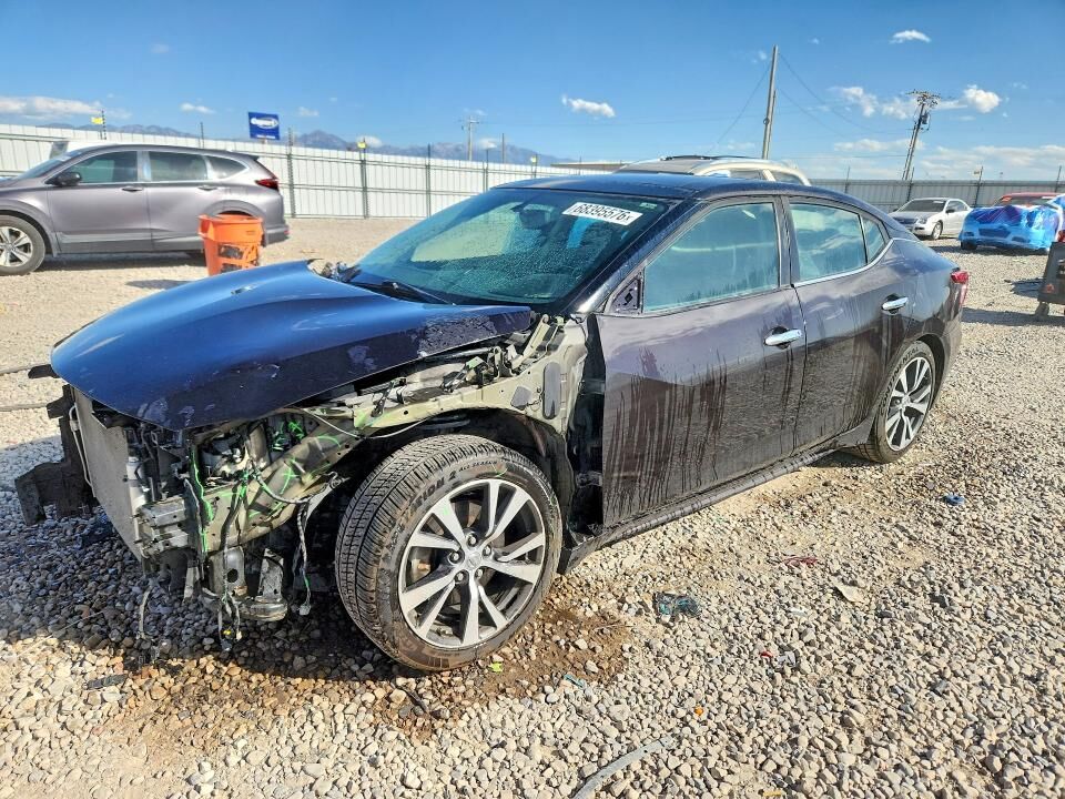 2017 NISSAN Maxima