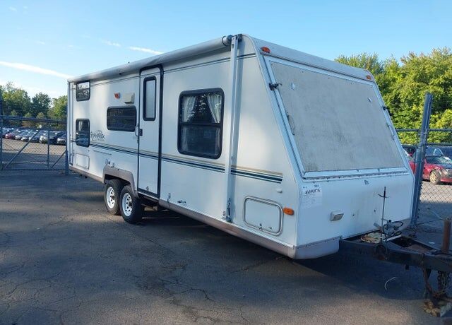 2002 FOREST RIVER Flagstaff Lite Weight Trailers