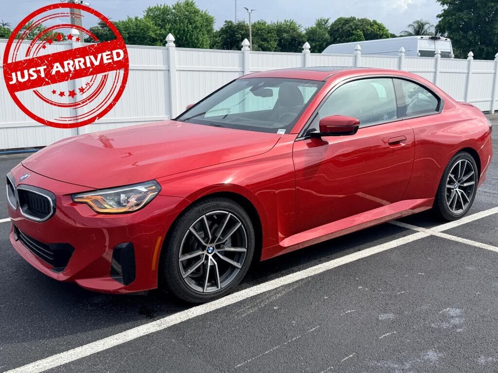 2024 BMW 230i
