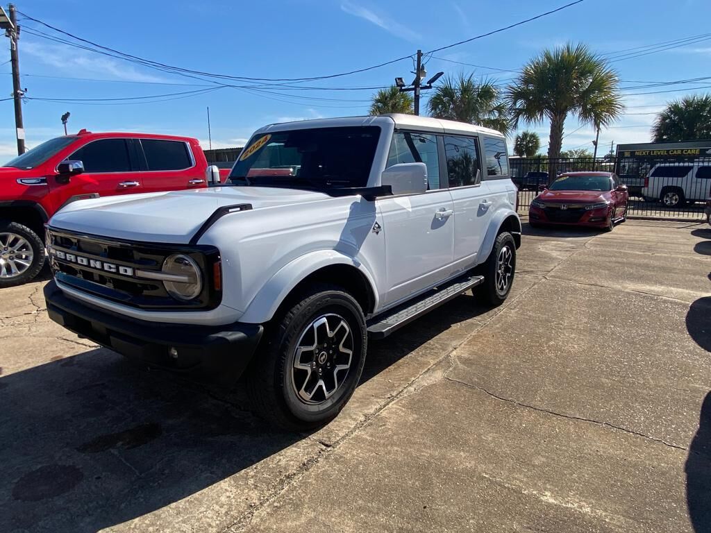 2024 FORD Bronco