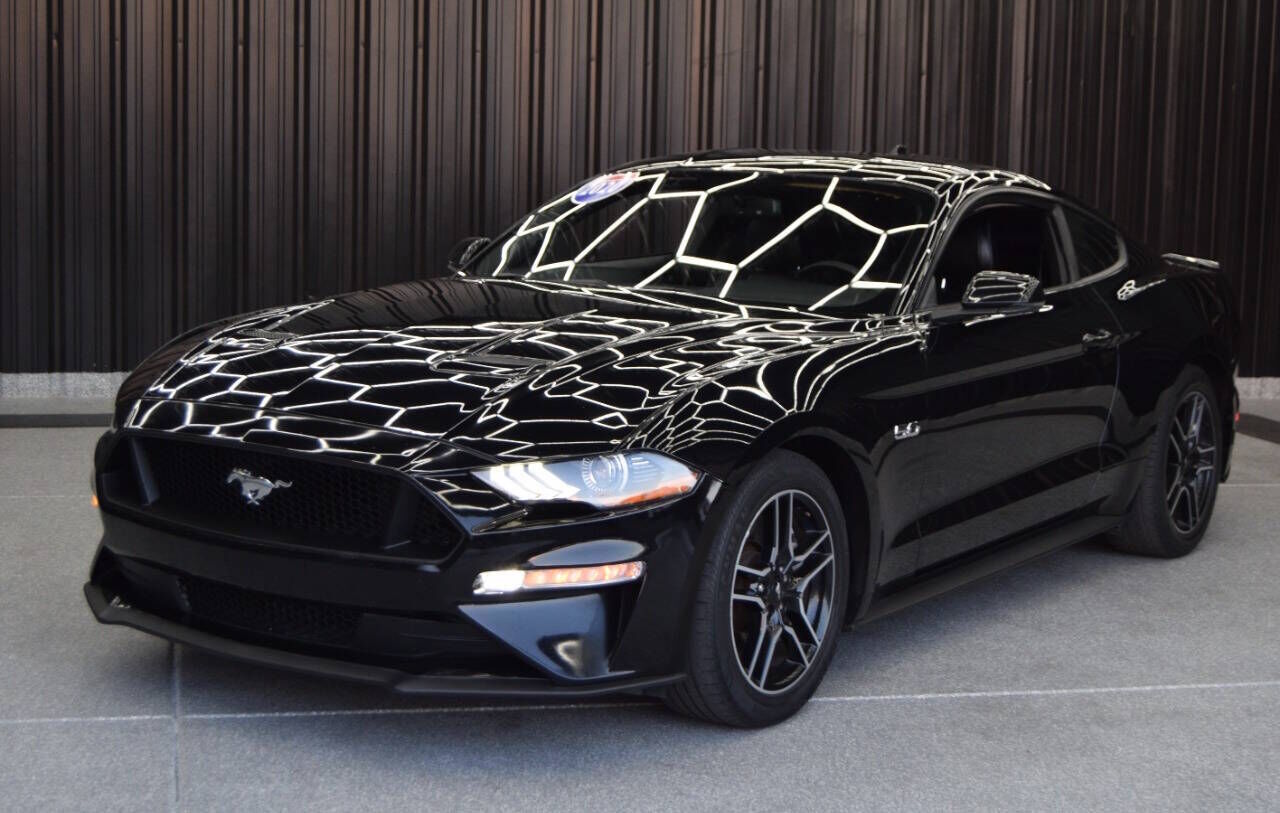 2020 FORD Mustang