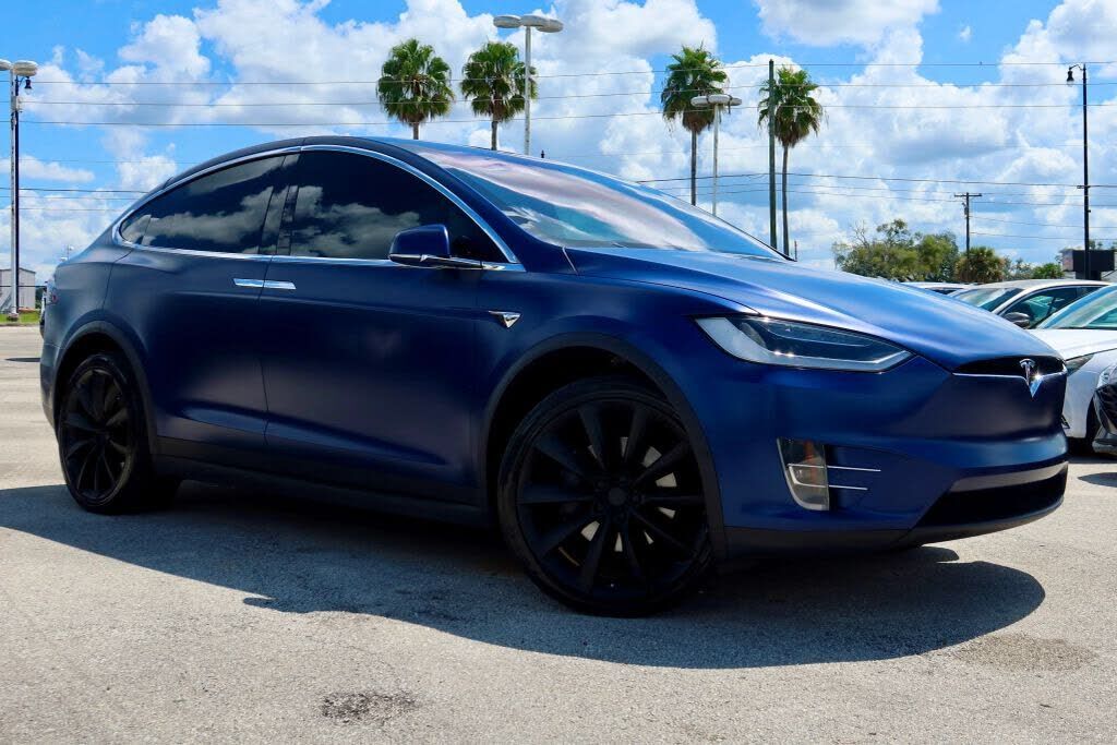 2019 TESLA Model X