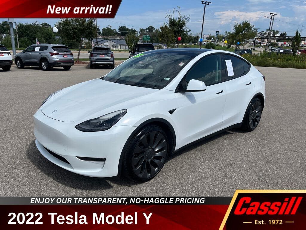 2022 TESLA Model Y