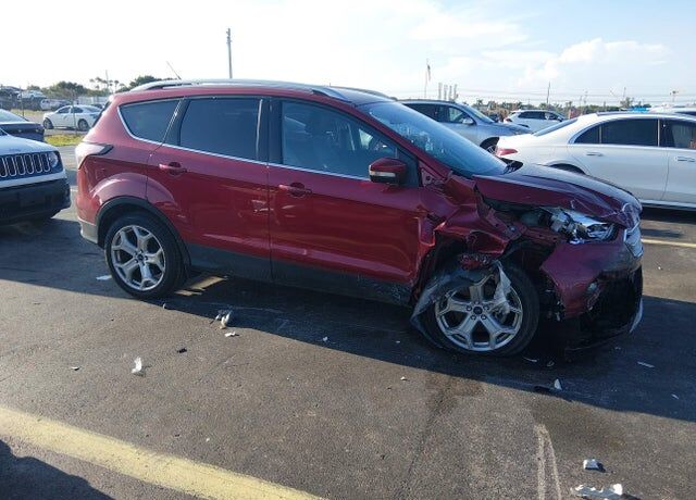 2017 FORD Escape