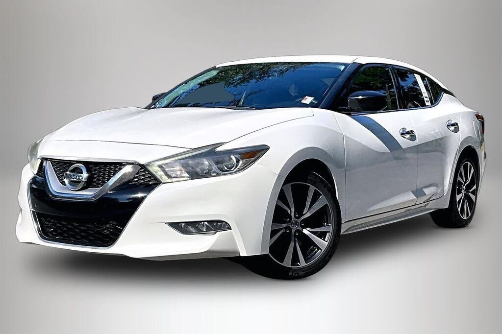 2016 NISSAN Maxima