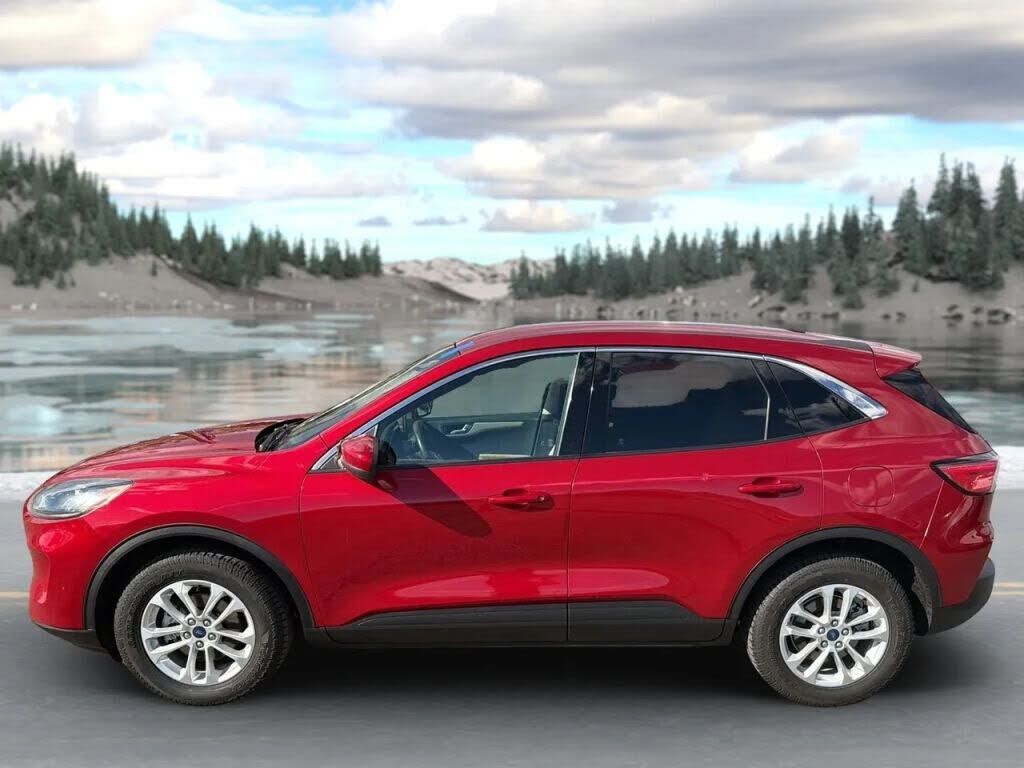 2020 FORD Escape