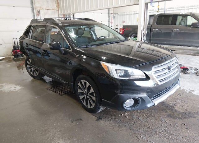 2016 SUBARU Outback