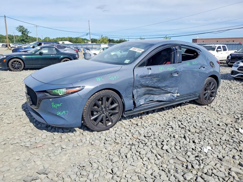 2019 MAZDA Mazda3