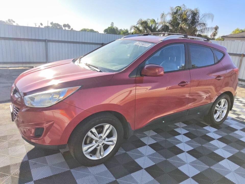 2011 HYUNDAI Tucson