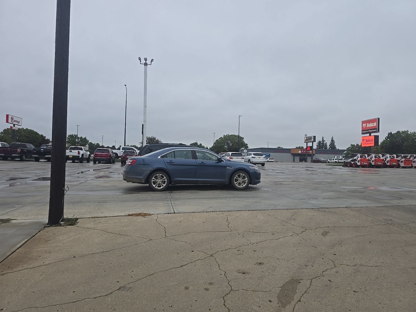 2018 FORD Taurus