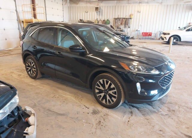 2020 FORD Escape