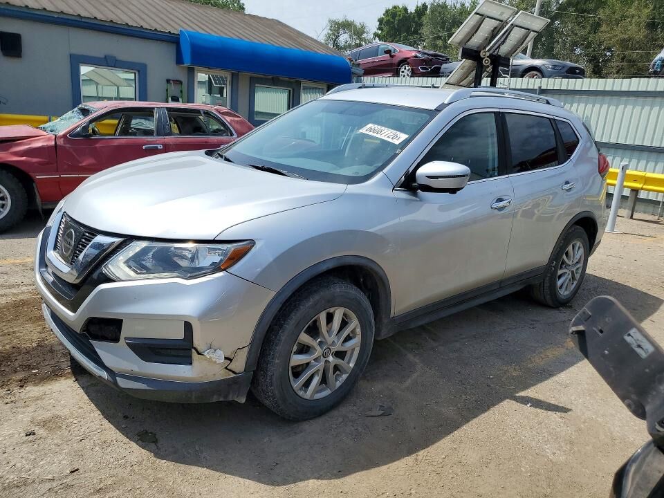 2017 NISSAN Rogue