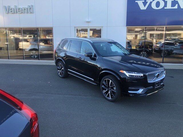2024 VOLVO XC90