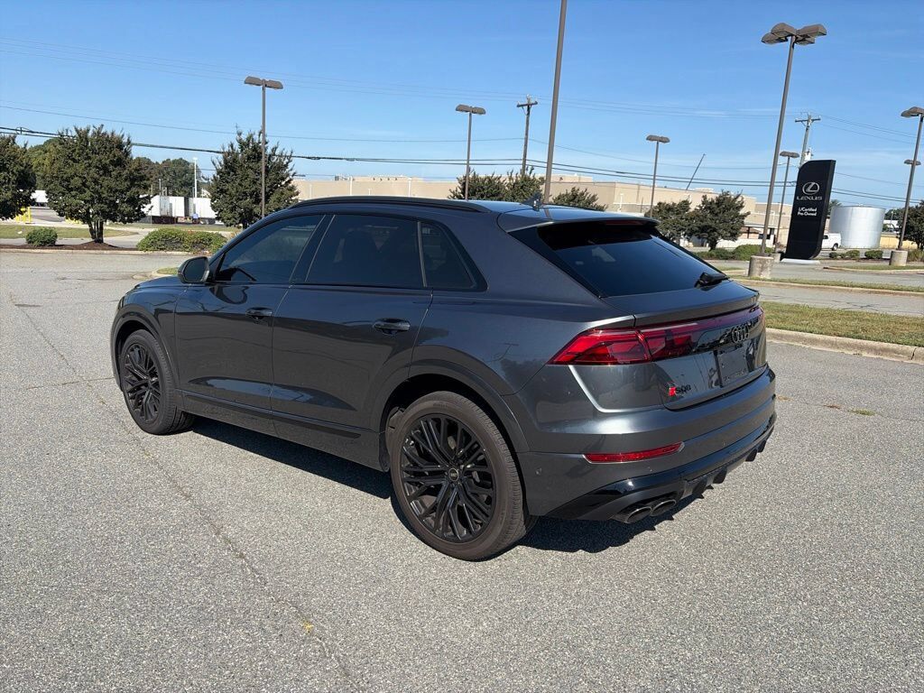 2024 Audi SQ8