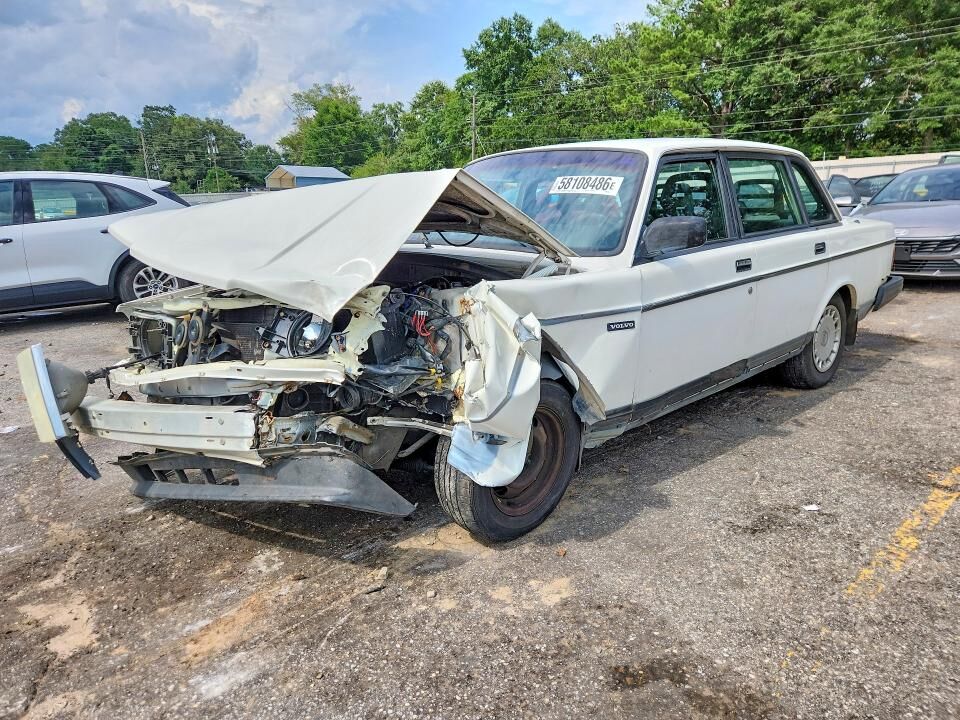 1991 VOLVO 240 Series