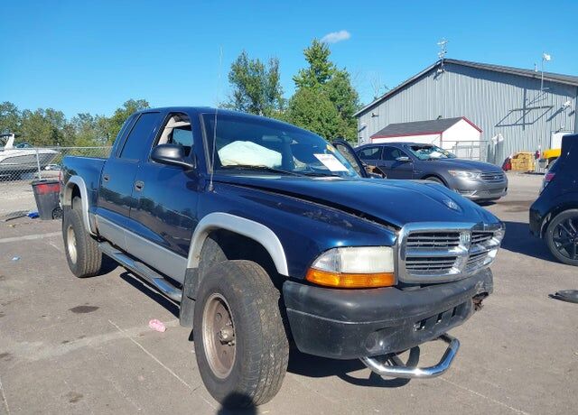2004 DODGE Dakota