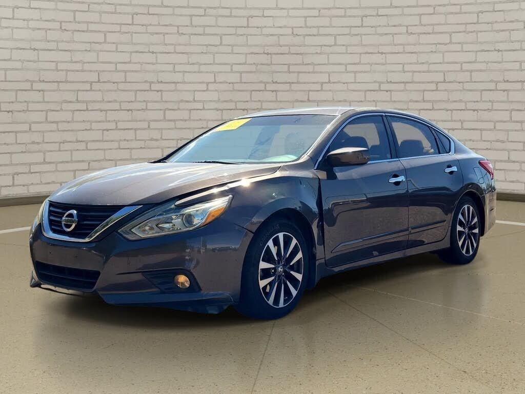 2017 NISSAN Altima