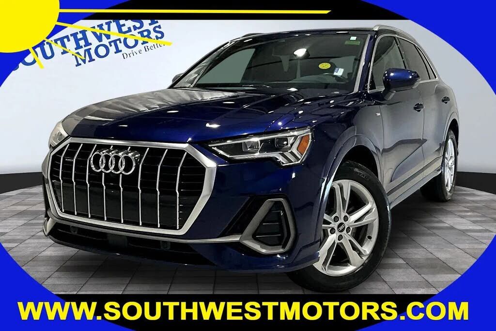 2022 AUDI Q3