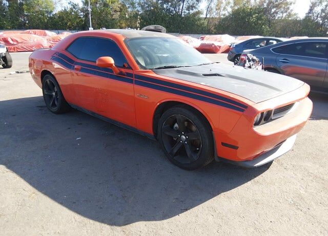 2013 DODGE Challenger