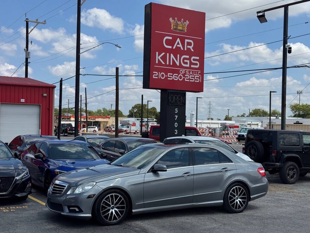 2011 MERCEDES-BENZ E-Class