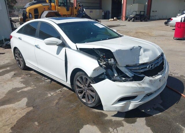 2011 HYUNDAI Sonata
