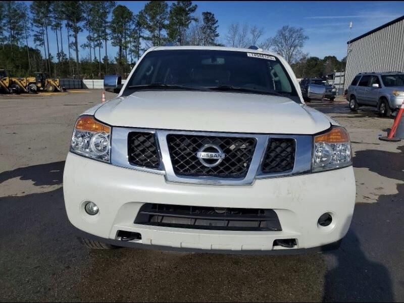 2015 NISSAN Armada