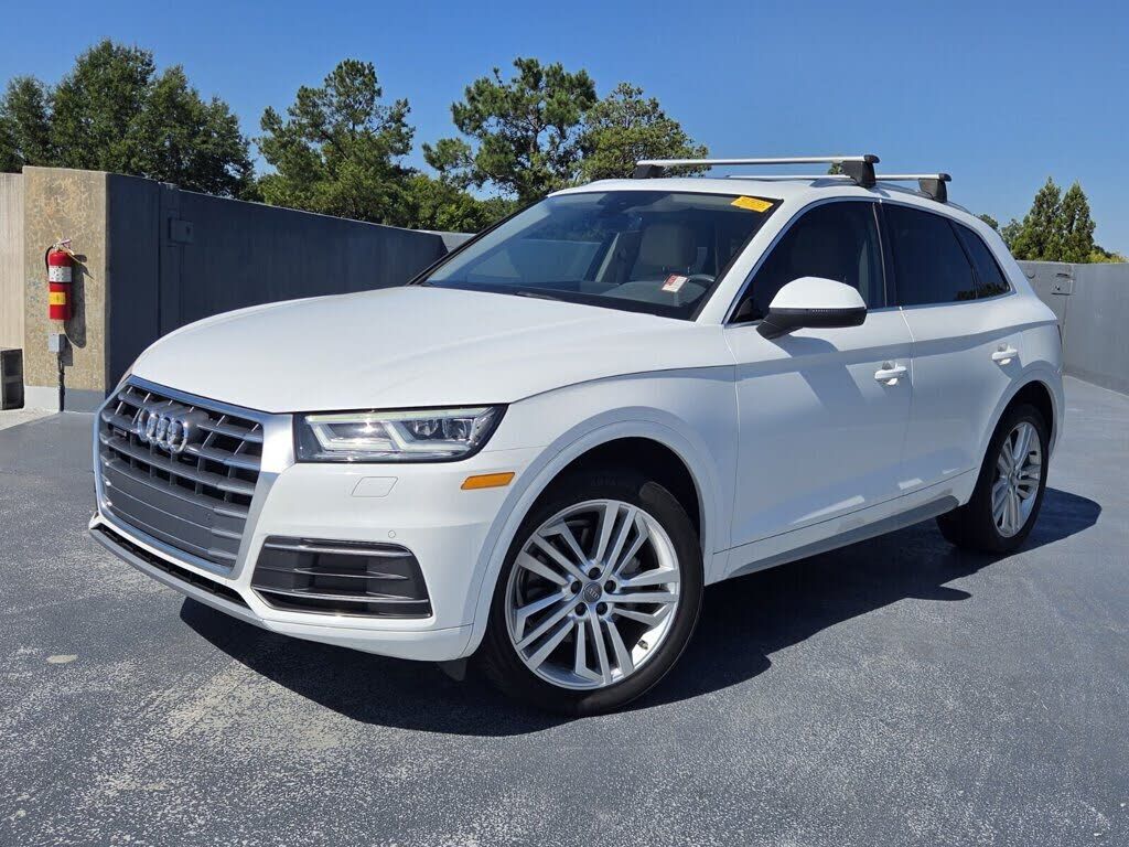 2018 AUDI Q5