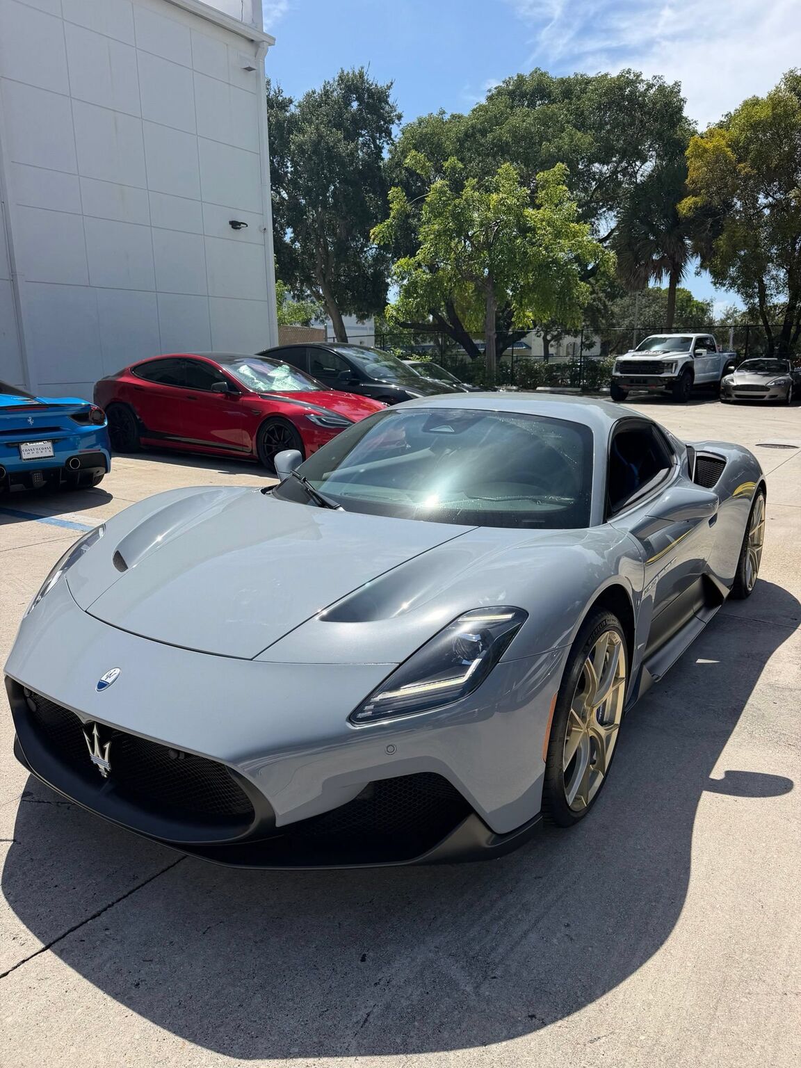 2023 MASERATI MC20