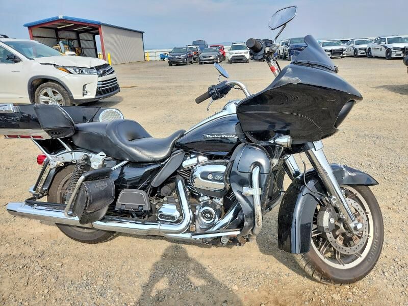 2019 HARLEY DAVIDSON FLTRU / Road Glide Ultra