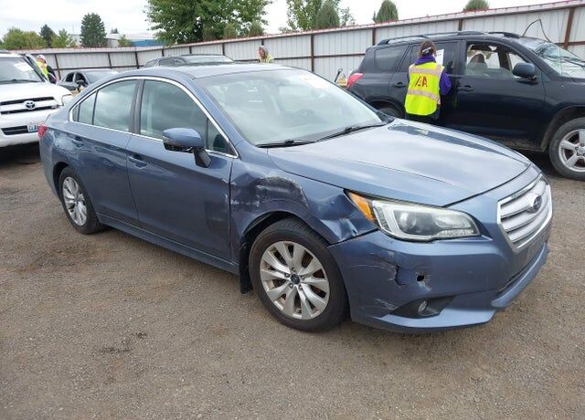 2015 SUBARU Legacy