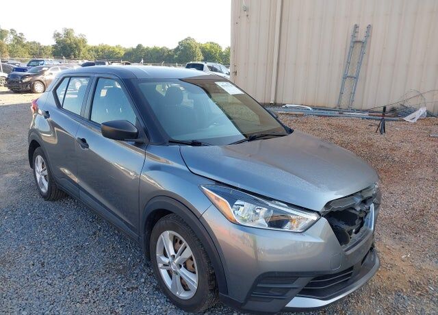 2020 NISSAN Kicks