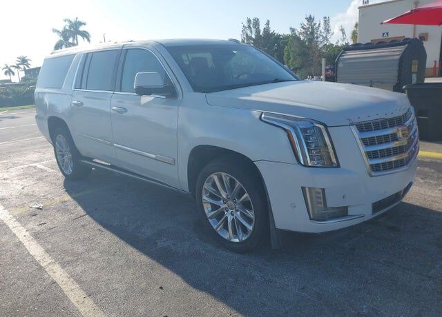2018 CADILLAC Escalade ESV