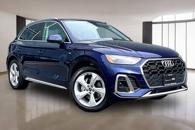 2022 AUDI Q5