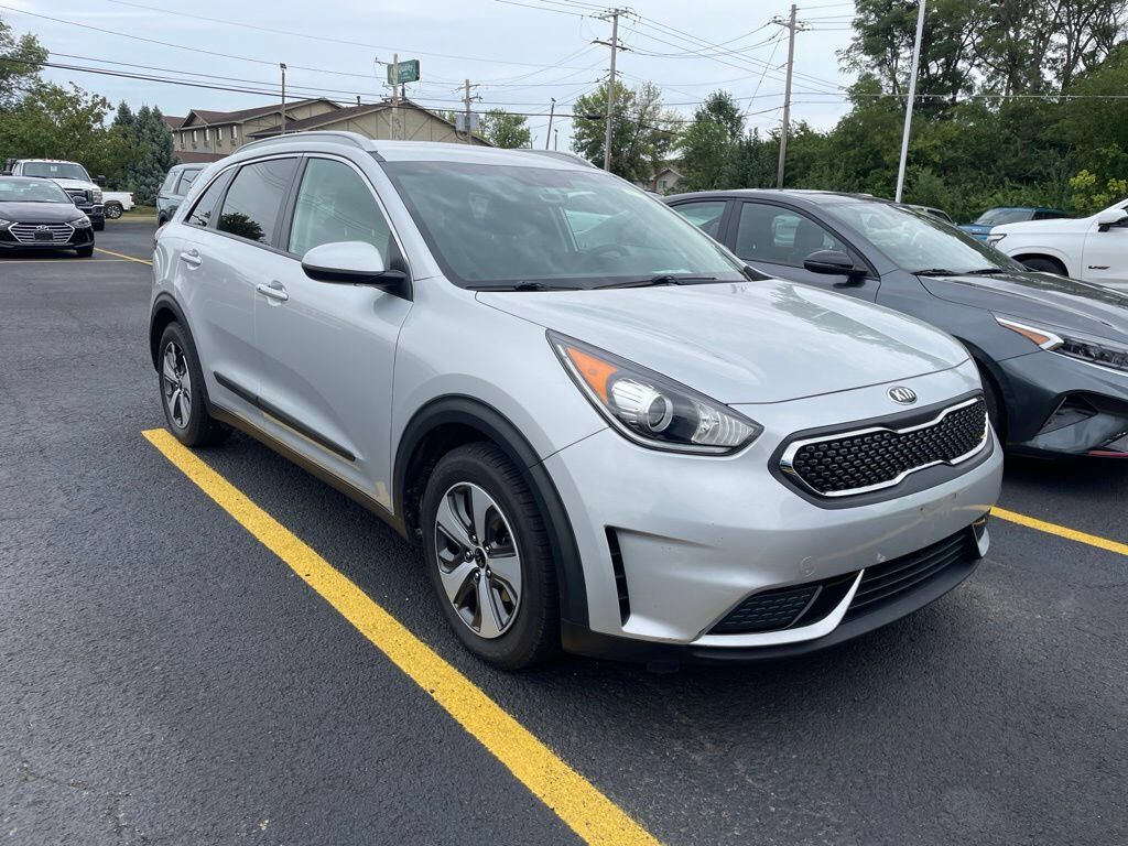 2017 KIA Niro