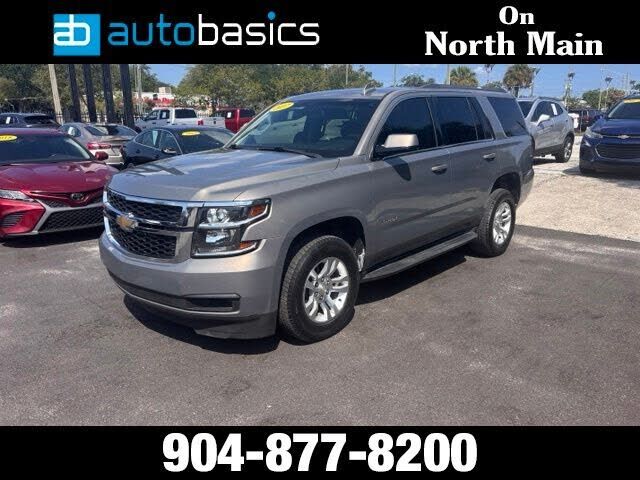2017 CHEVROLET Tahoe