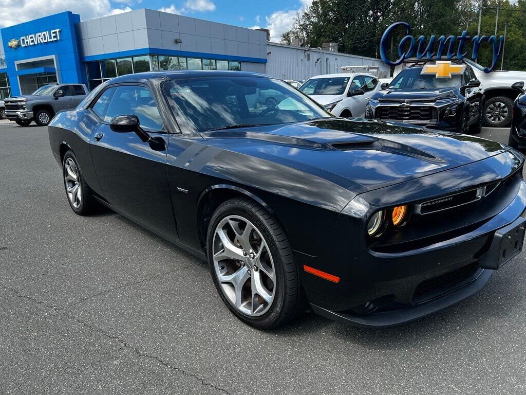 2016 DODGE Challenger