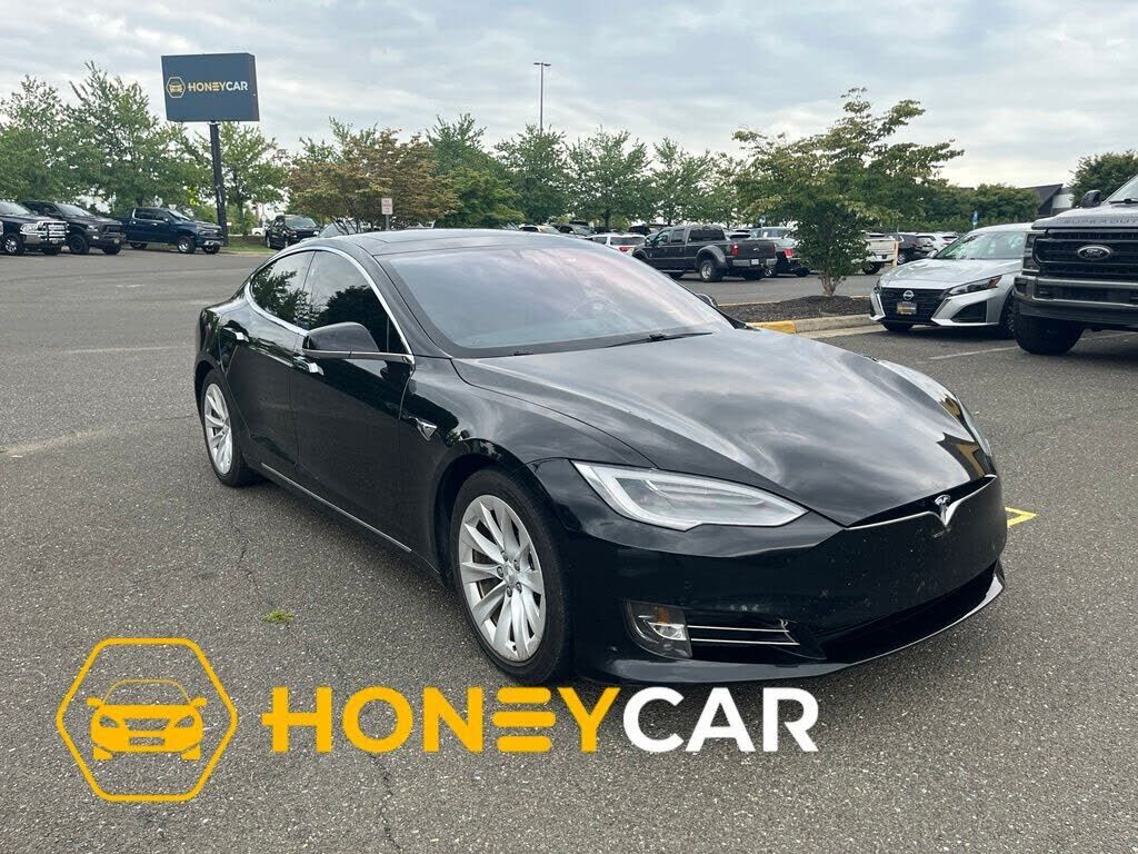 2017 TESLA Model S