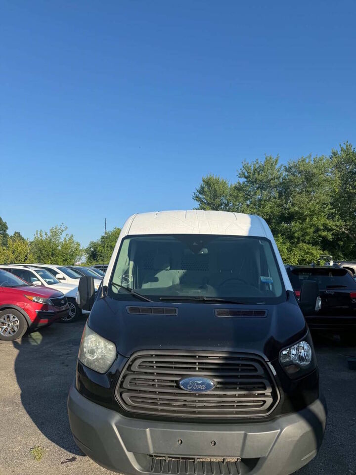 2015 FORD Transit