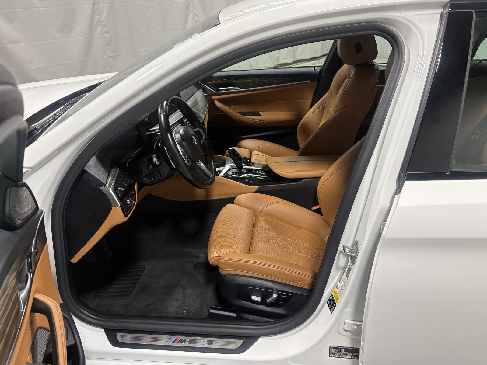 2021 BMW 540i