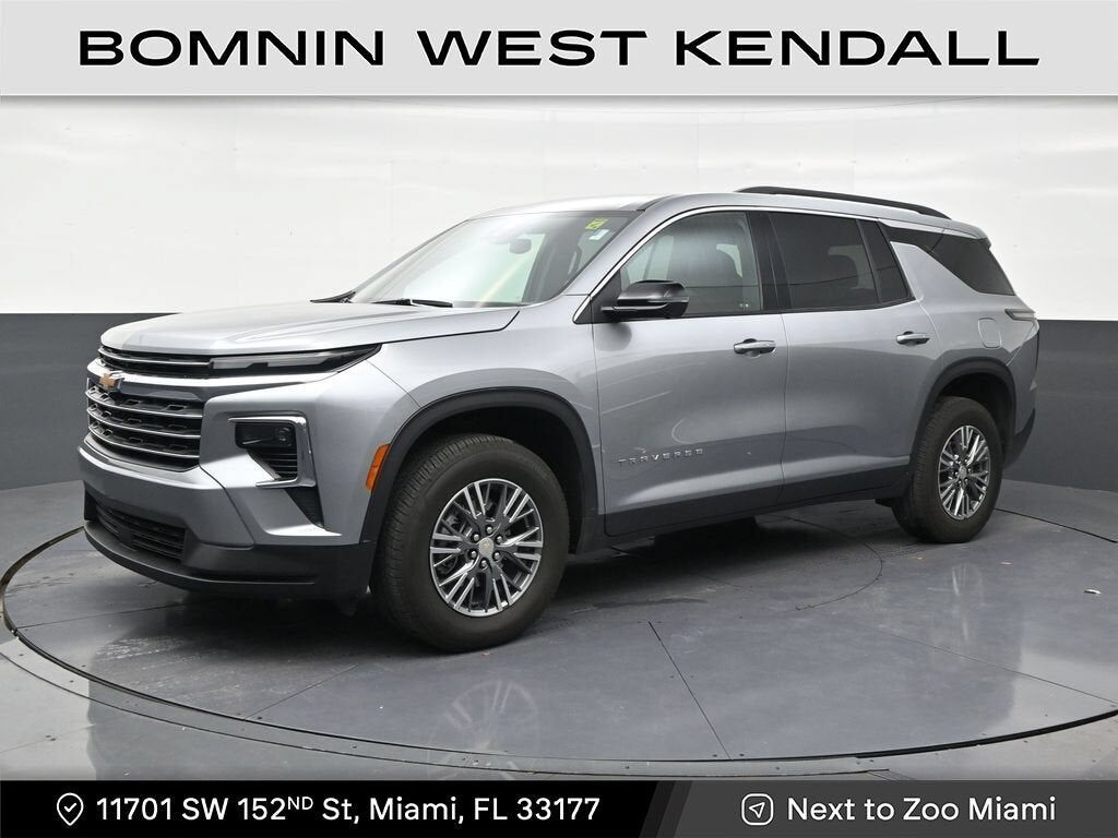 2024 CHEVROLET Traverse