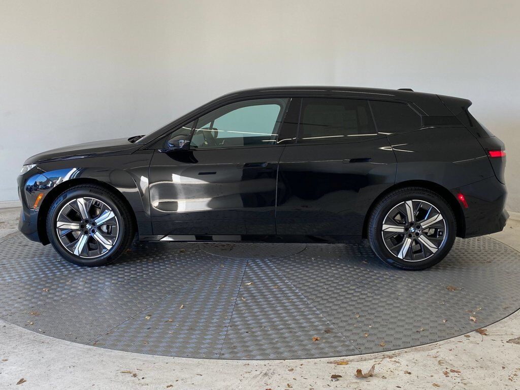 2026 BMW iX