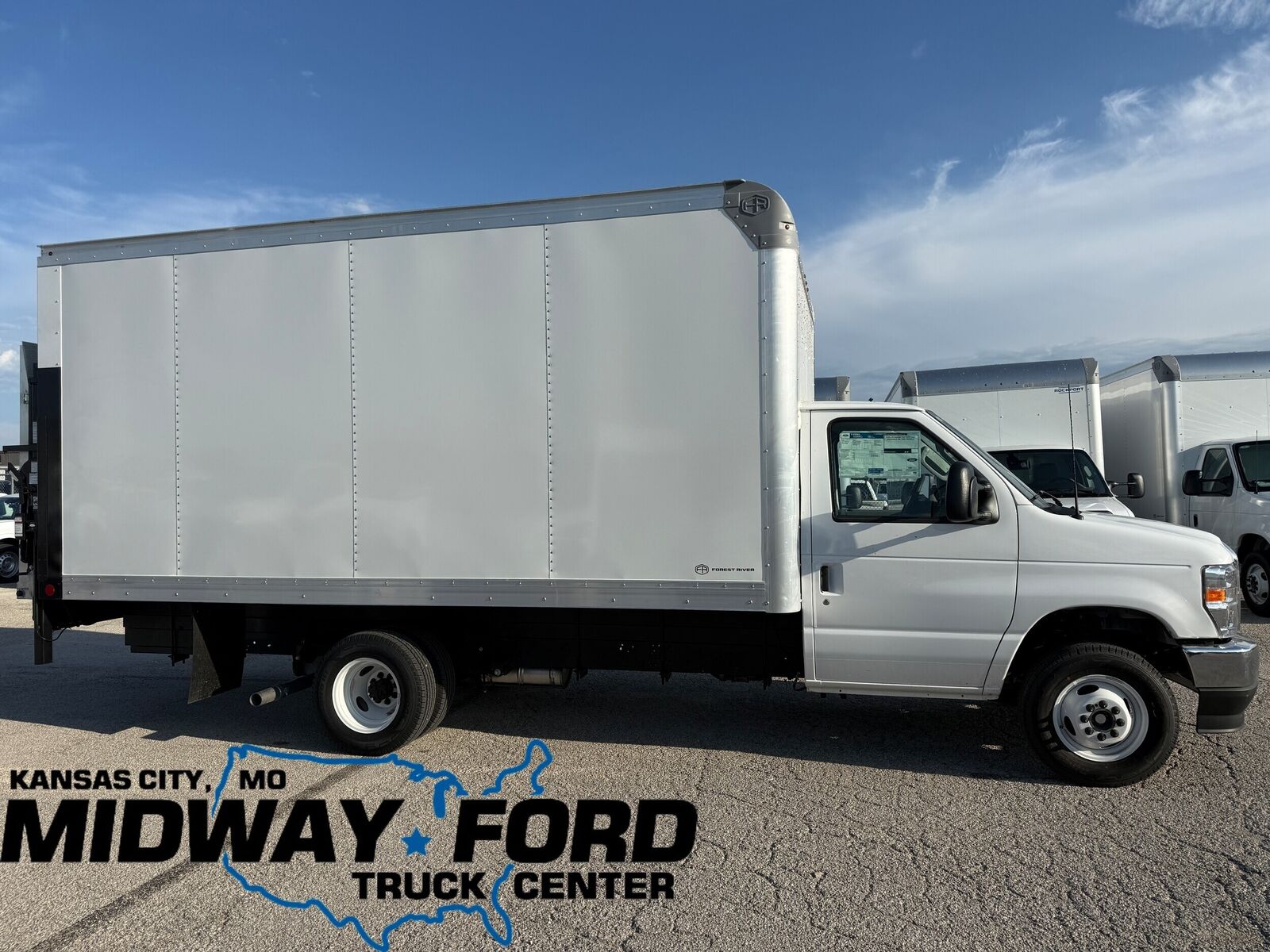 2027 FORD E-350