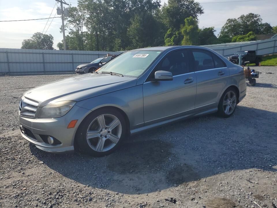 2010 MERCEDES-BENZ C-Class