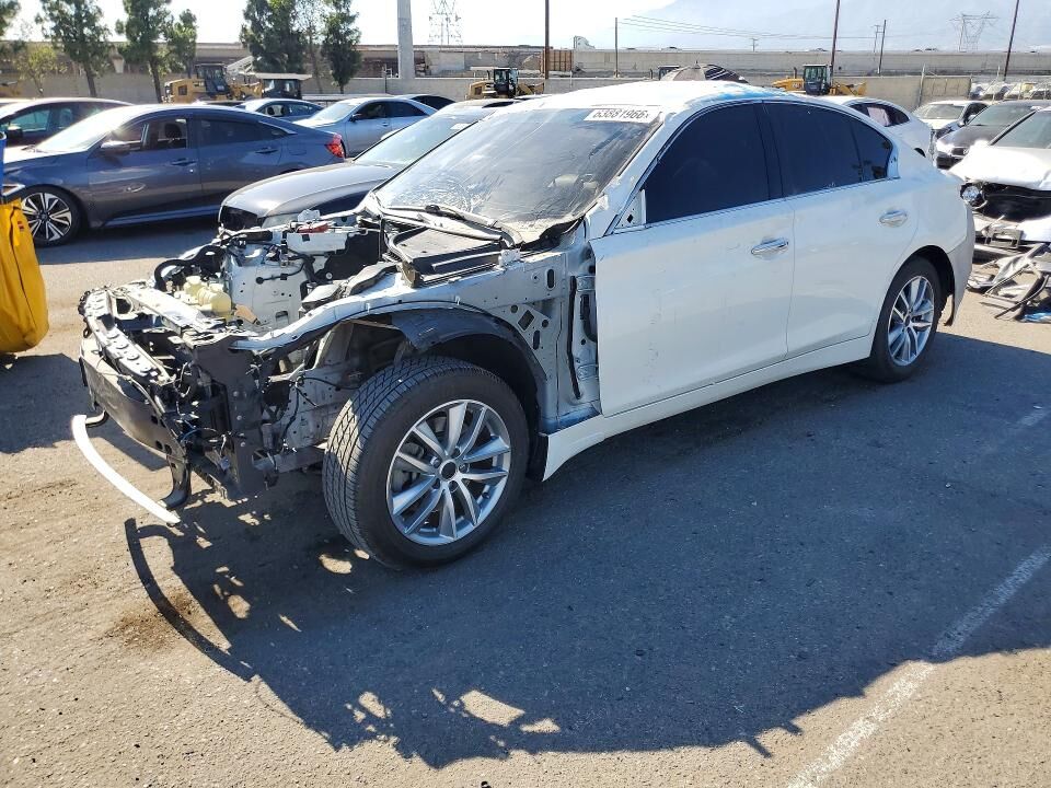 2020 INFINITI Q50