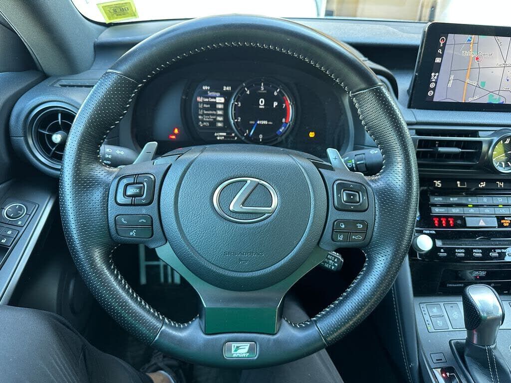 2023 Lexus IS
