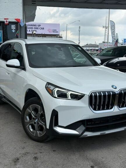 2025 BMW X1