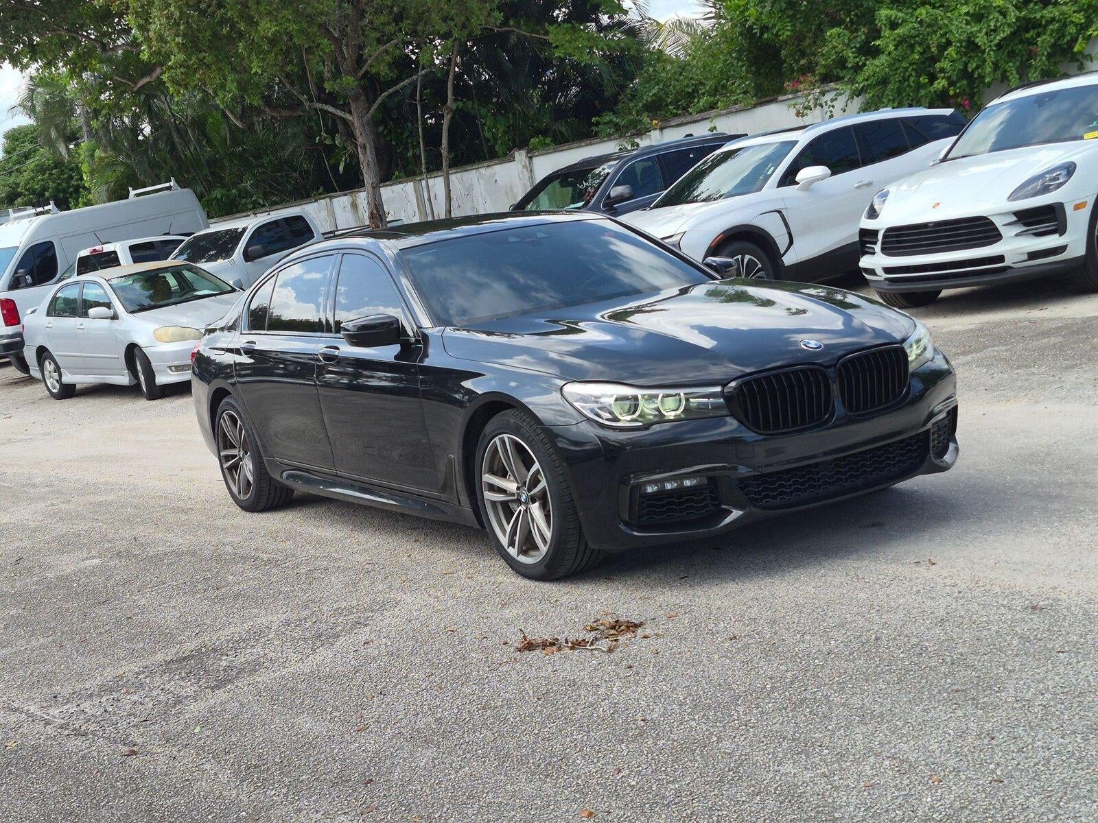 2018 BMW 740i