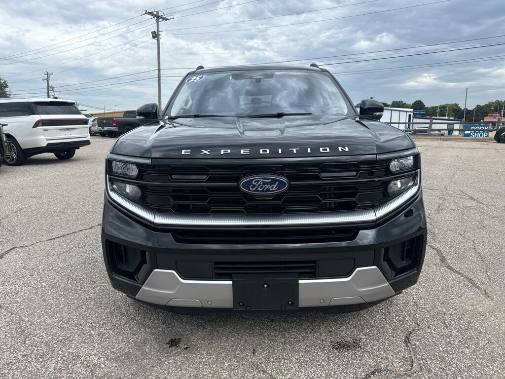 2025 FORD Expedition